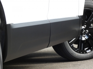 デリカＤ５新車アウトレット各部マットブラック塗装