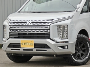 デリカＤ５新車アウトレットデリカ　D:5　G　ディーゼルターボ　