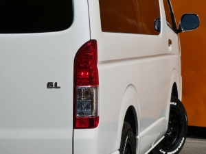 ハイエースワゴンflexdreamライトキャンピングカー　内装架装カスタム済み車