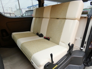ハイエースバンハイエースバンS-GL　キャンパーアルトピアーノ　FD-classic丸目