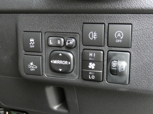 タウンエースタウンエースバン　バンライフ　ウッド天井パネル　フローリング