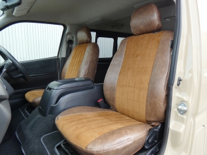 ハイエースバンハイエース　FD-classic　丸目クラシックカスタム