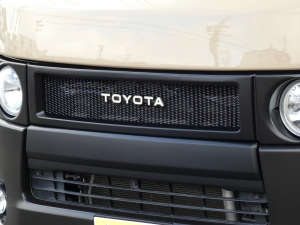 ハイエースバンハイエース　FD-classic　丸目クラシックカスタム