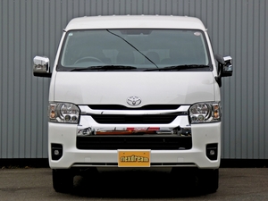 ハイエースワゴン新車アウトレットワゴンGL　4WD　カスタム済み