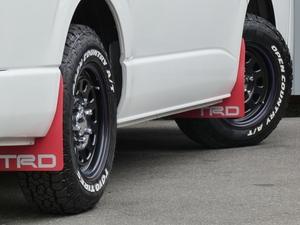 ハイエースワゴン新車アウトレットワゴンGL　4WD　カスタム済み