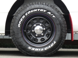 ハイエースワゴン新車アウトレットワゴンGL　4WD　カスタム済み