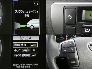 ハイエースバン5型ハイエースバンS-GLダークプライム2　TRDフルエアロ