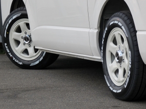 ハイエースワゴン丸目クラシックカスタム　FD-classic　レトロ