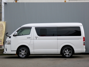 ハイエースバンワイドS-GL　カスタム　ベッドキット付き　車中泊