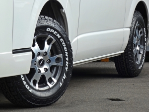 ハイエースバンワイドS-GL　カスタム　ベッドキット付き　車中泊