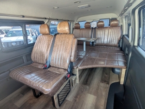 ハイエースワゴンBD-BOX　W00　ベッド付　床　車中泊