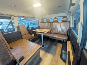 ハイエースワゴンBD-BOX　W00　ベッド付　床　車中泊
