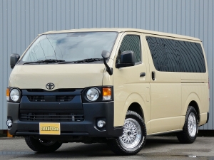 ハイエースＶ ディーゼル4WD　アースカラーパッケージ仕様カスタム　丸目クラシック