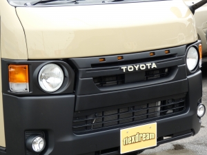 ハイエースバンディーゼル4WD　アースカラーパッケージ仕様カスタム　丸目クラシック