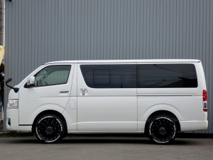 ハイエースバンS-GLカスタム　ベッドキット　車中泊