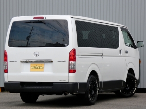 ハイエースバンモデリスタ　マルチロールトランスポーターType2