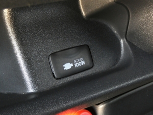 ハイエースバンS-GLダークプライム2　ベッドキット　車中泊　カスタム