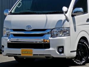 ハイエースワゴンハイエースワゴン　GL　ベッド　フロアー床