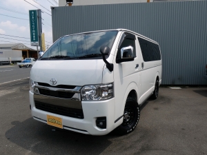 ハイエースＶ S-Glダークプライム2　ベッドキット　カスタム