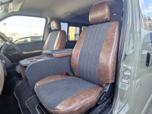 ハイエースバンハイエース　S-GL　FD-classic丸目カスタム　アースカラー塗装