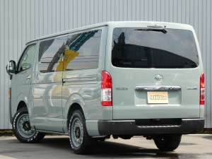 ハイエースバンハイエース　S-GL クラシックカスタムコンプリート