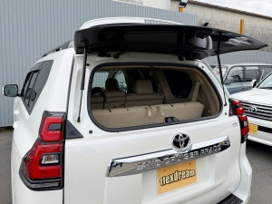 ランクルプラドキャンプ　アウトドア　レジャー　４ＷＤ　ＳＵＶ