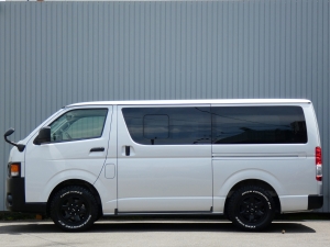 ハイエースバンflexdreamライトキャンピングカー　旧FD-BOX5　4ナンバー8人乗り
