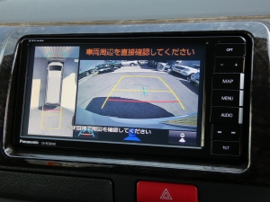 ハイエースバン８人乗り　３列シート　車中泊　ライトキャンピングカー