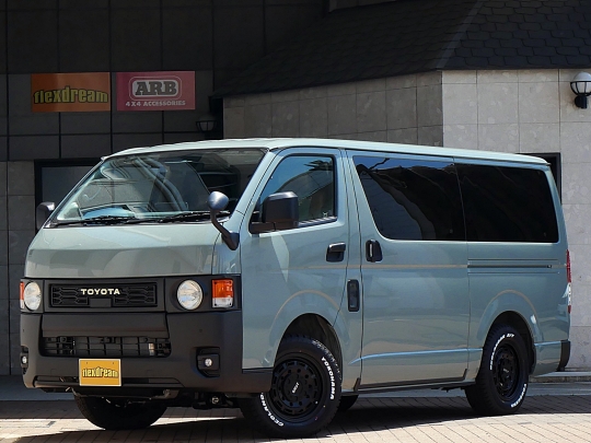 ハイエースＶディーゼル4WD　アースカラーパッケージ6X3アーバンカーキ