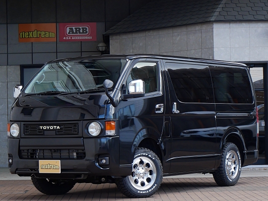ハイエースＶディーゼル4WD　丸目FD-classic　ベッドキット