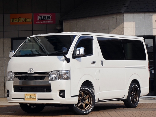 ハイエースＶディーゼル4WD　TRD：Fスポイラー
