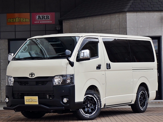 ハイエースＶ特設カラー：ライトイエロー vanlife