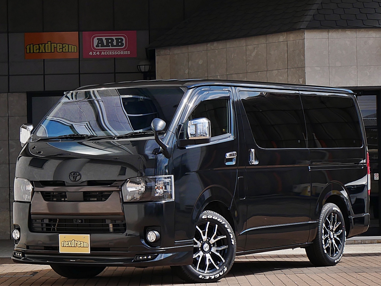 ハイエースバン　４ＷＤ