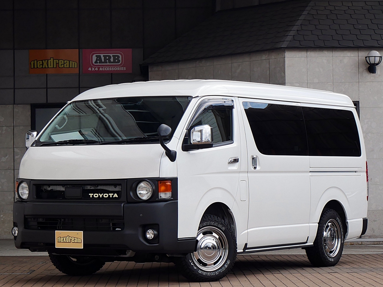 ハイエースワゴン　４ＷＤ