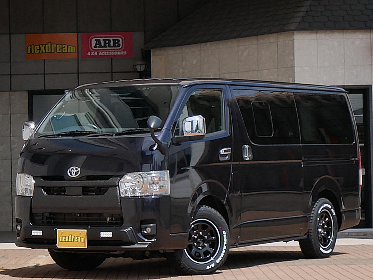 ハイエースバン　４ＷＤ