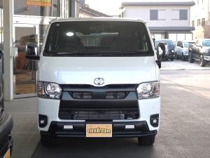 ハイエースバンディーゼル4WD　ベッドキット付き　車中泊
