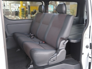 ハイエースバンディーゼル4WD　ベッドキット付き　車中泊
