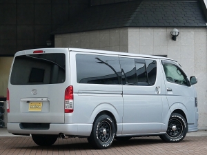 ハイエースバンS-GL　ディーゼルターボ　4WD　KDH205V