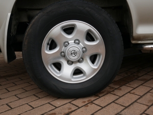 ハイエース100系100系　ディーゼル4ＷＤ　