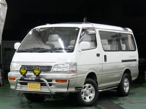ハイエース100系100系　ディーゼル4ＷＤ　