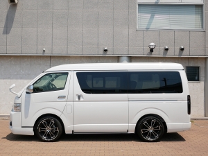 ハイエースワゴン4型ハイエースワゴン4WD