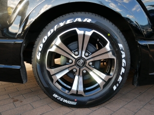 ハイエースワゴン4WD　グラキャン　ベッドキット