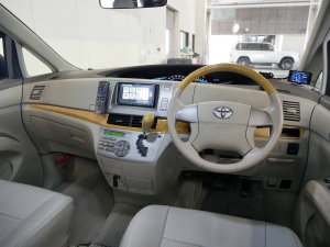 買取・下取り直販車下取直販　エスティマ　アエラスGエディション　4WD