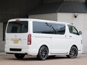 ハイエースバン3型後期　S-GL　4WD　ディーゼル