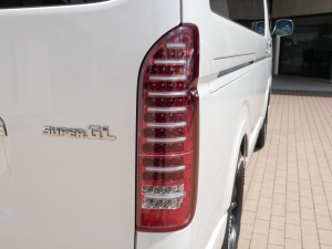 ハイエースバン3型後期　S-GL　4WD　ディーゼル