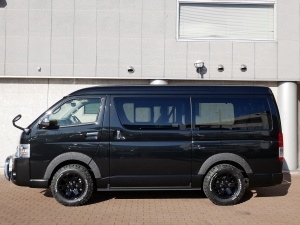 ハイエースワゴン新型　ワゴンGL　4WD　LINE－X　
