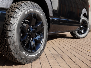 ハイエースワゴン新型　ワゴンGL　4WD　LINE－X　