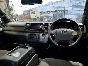 ハイエースバンS-GL　50thLtd.　4WD　8人乗り