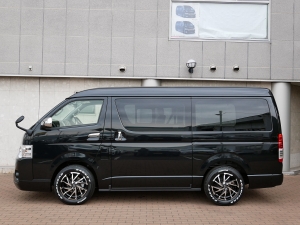 ハイエースワゴン新型　ワゴンGL　ピクニック