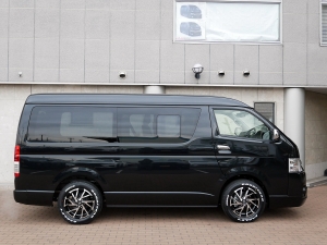 ハイエースワゴン新型　ワゴンGL　ピクニック